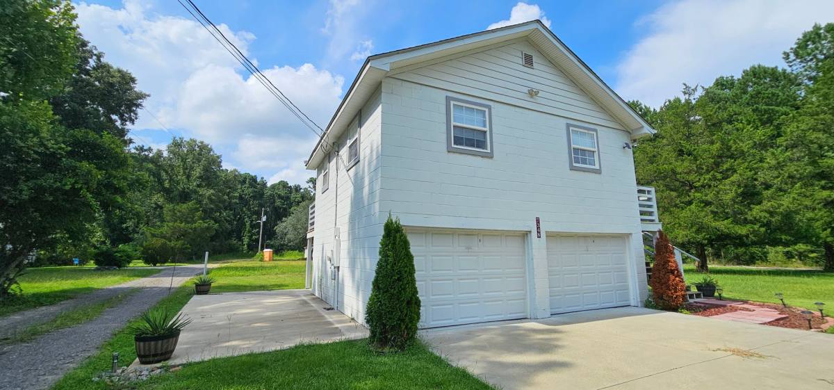 House for rent at 7348 Highmarket St, Georgetown, SC 29440