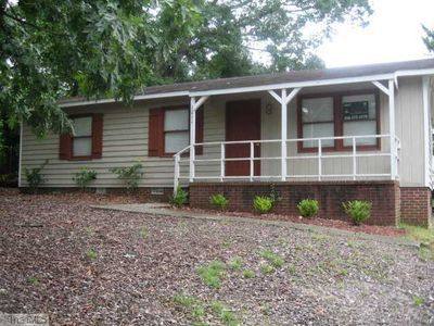 House for rent at 1011 Sykes Ave, Greensboro, NC 27405