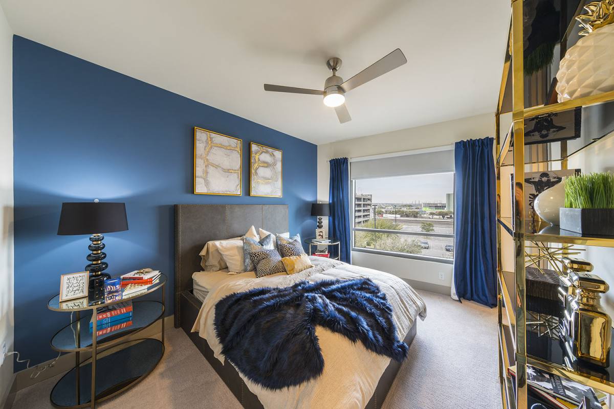 Apartment for rent at 2372 Victory Ave #B9-57, Dallas, TX 75219