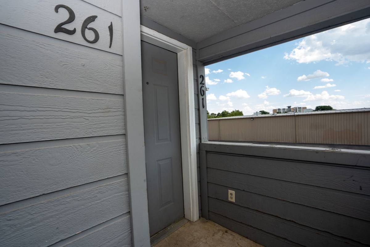 House for rent at 2421 E 87th St, Tulsa, OK 74137