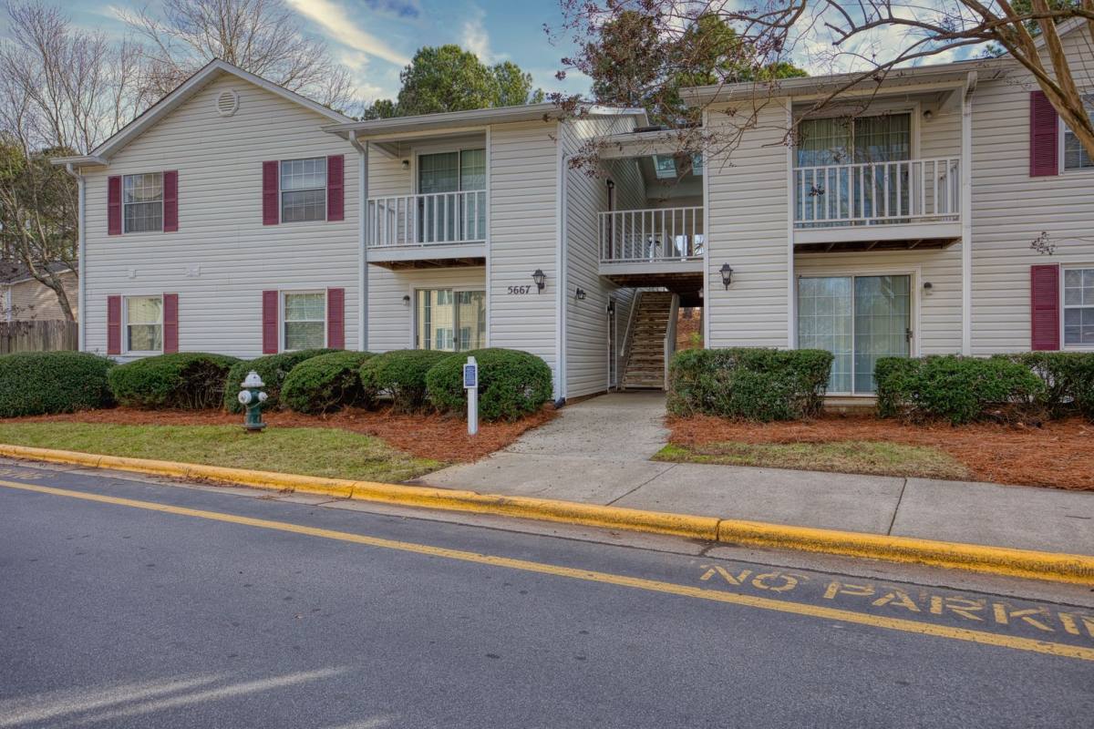 Condo for rent at 5667 Hornaday Rd #F, Greensboro, NC 27409