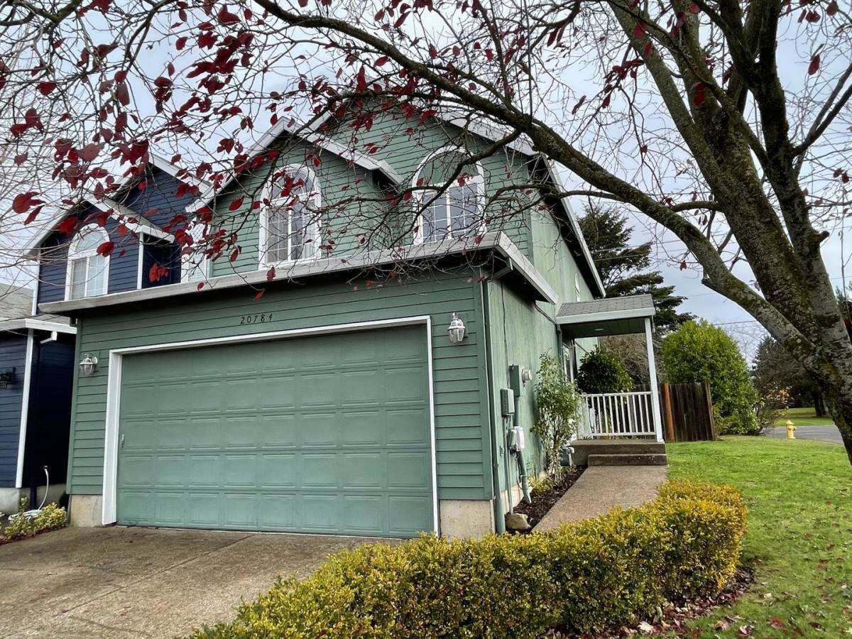 Townhouse for rent at 20784 SW Windflower Ave, Sherwood, OR 97140