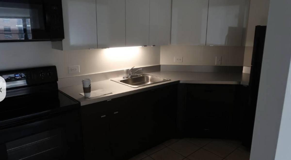 Apartment for rent at 1111 N Dearborn St, Chicago, IL 60610