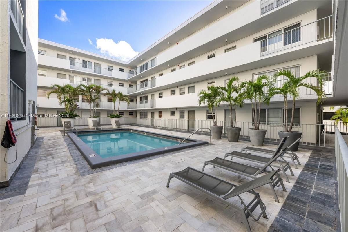 Condo for rent at 1610 Lenox Ave #202, Miami Beach, FL 33139