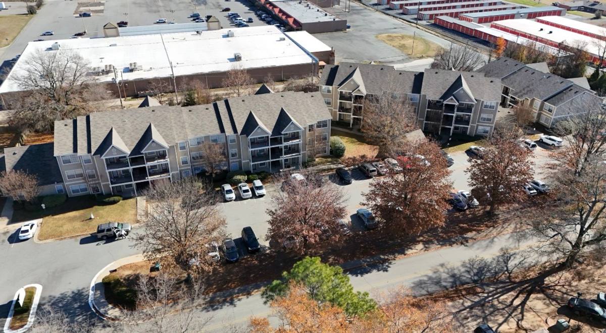 Apartment for rent at 207 Hospital Dr, Jacksonville, AR 72076