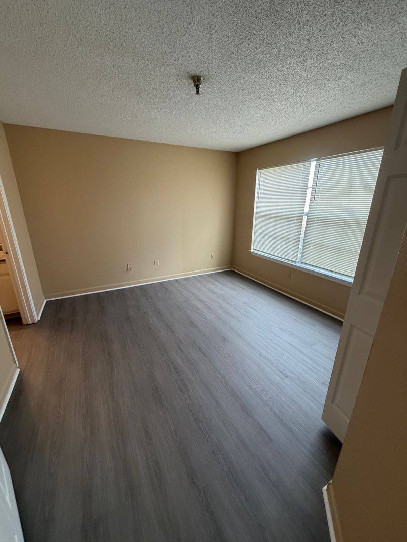Apartment for rent at 207 Hospital Dr, Jacksonville, AR 72076