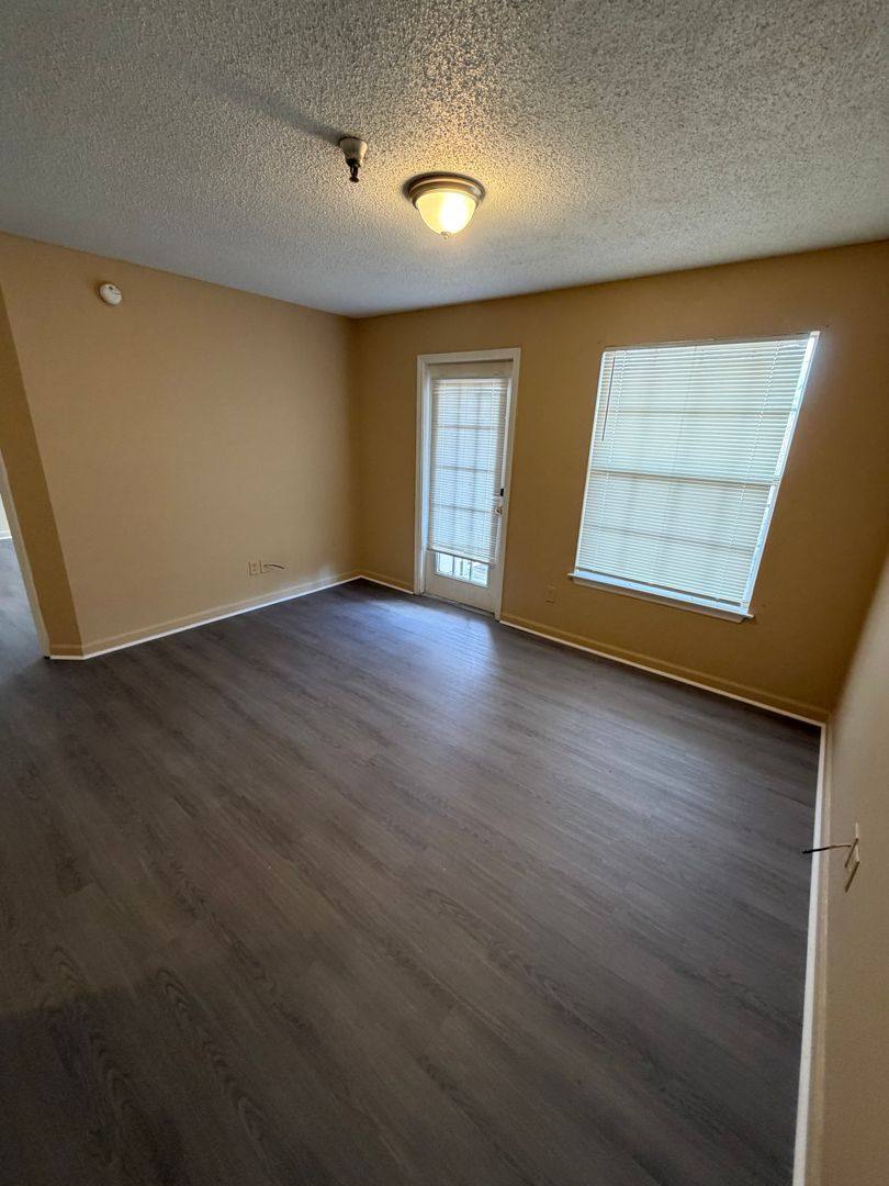 Apartment for rent at 207 Hospital Dr, Jacksonville, AR 72076