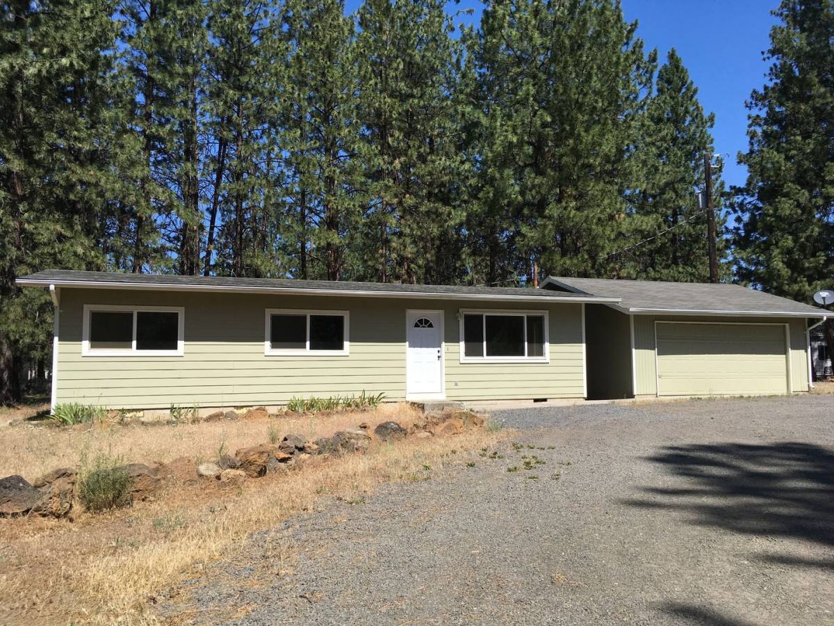 House for rent at 60149 Cheyenne Rd, Bend, OR 97702