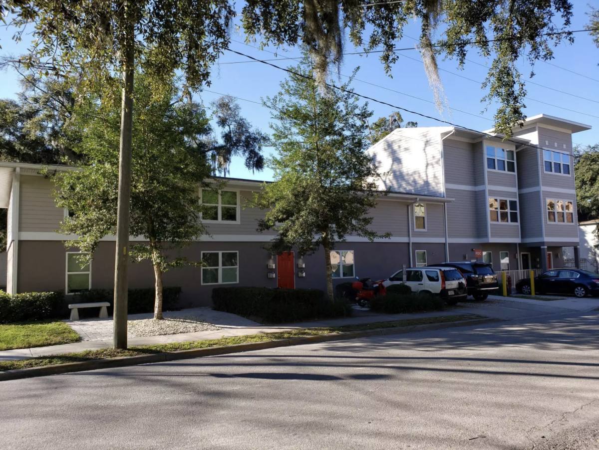 Apartment for rent at 204 NW 18th St, Gainesville, FL 32603