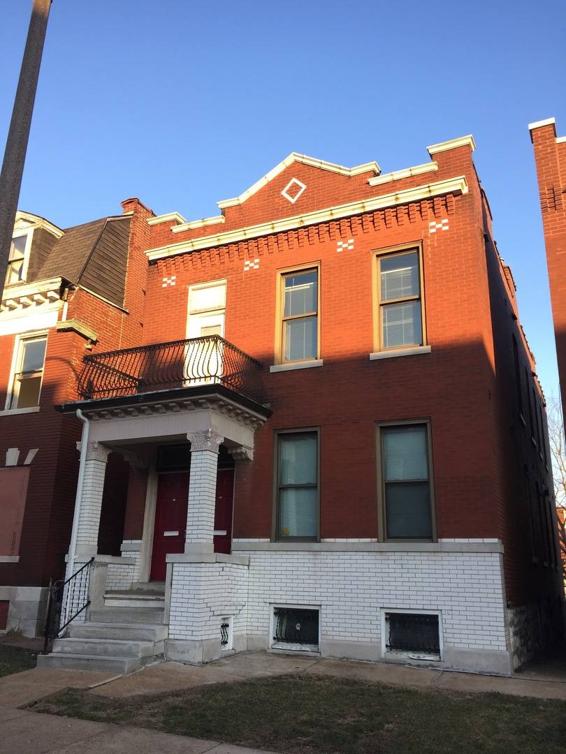 Apartment for rent at 3922 Minnesota, Saint Louis, MO 63118