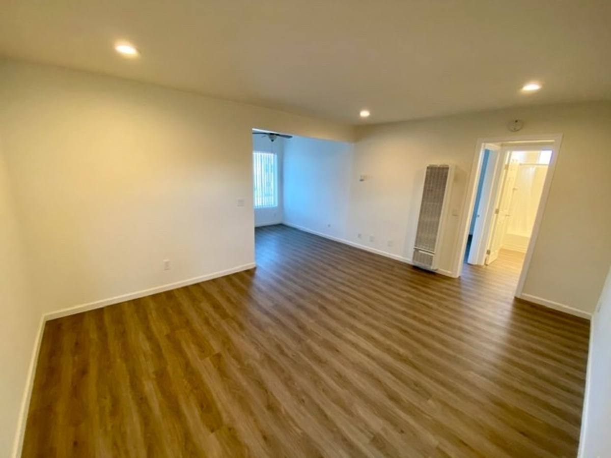 520 N Freeman St, Oceanside, CA 92054
