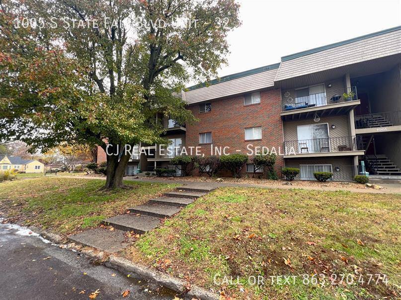Apartment for rent at 1005 S State Fair Blvd, Sedalia, MO 65301
