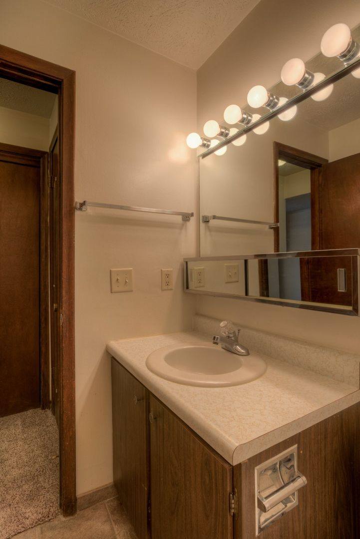 Apartment for rent at 120 124 128 S, Omaha, NE 68131