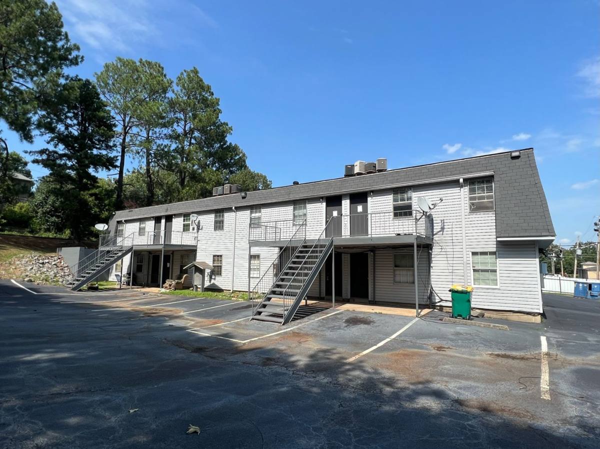 Apartment for rent at 11311 Mara Lynn Rd, Little Rock, AR 72211
