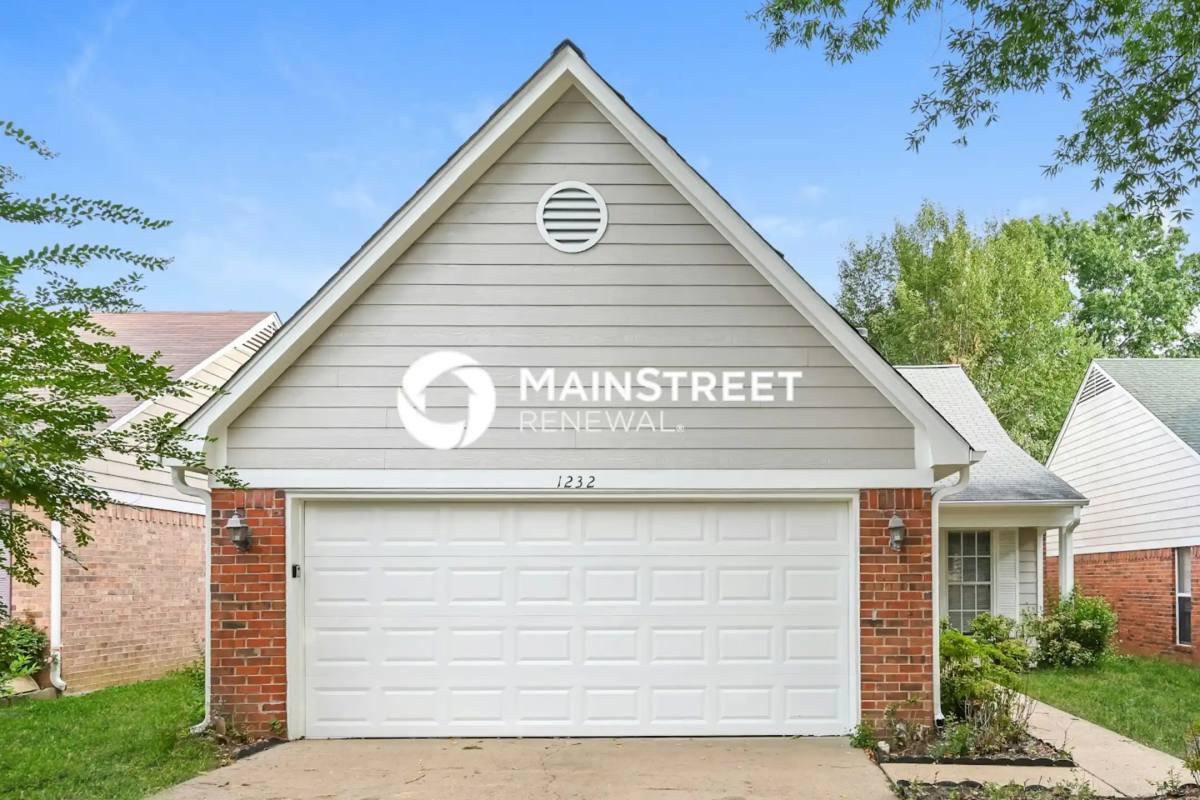 House for rent at 1232 McGowen Dr, Southaven, MS 38671