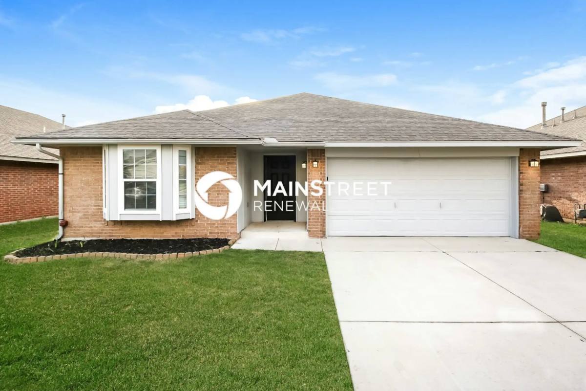 House for rent at 8004 John Robert Dr, Oklahoma City, OK 73135