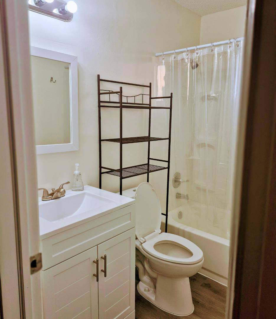Apartment for rent at 1711 Pendleton St #4, Memphis, TN 38114