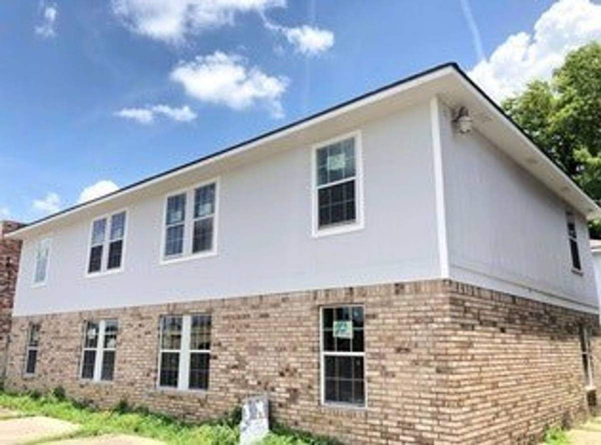 Apartment for rent at 644 N Donmoor, Baton Rouge, LA 70806
