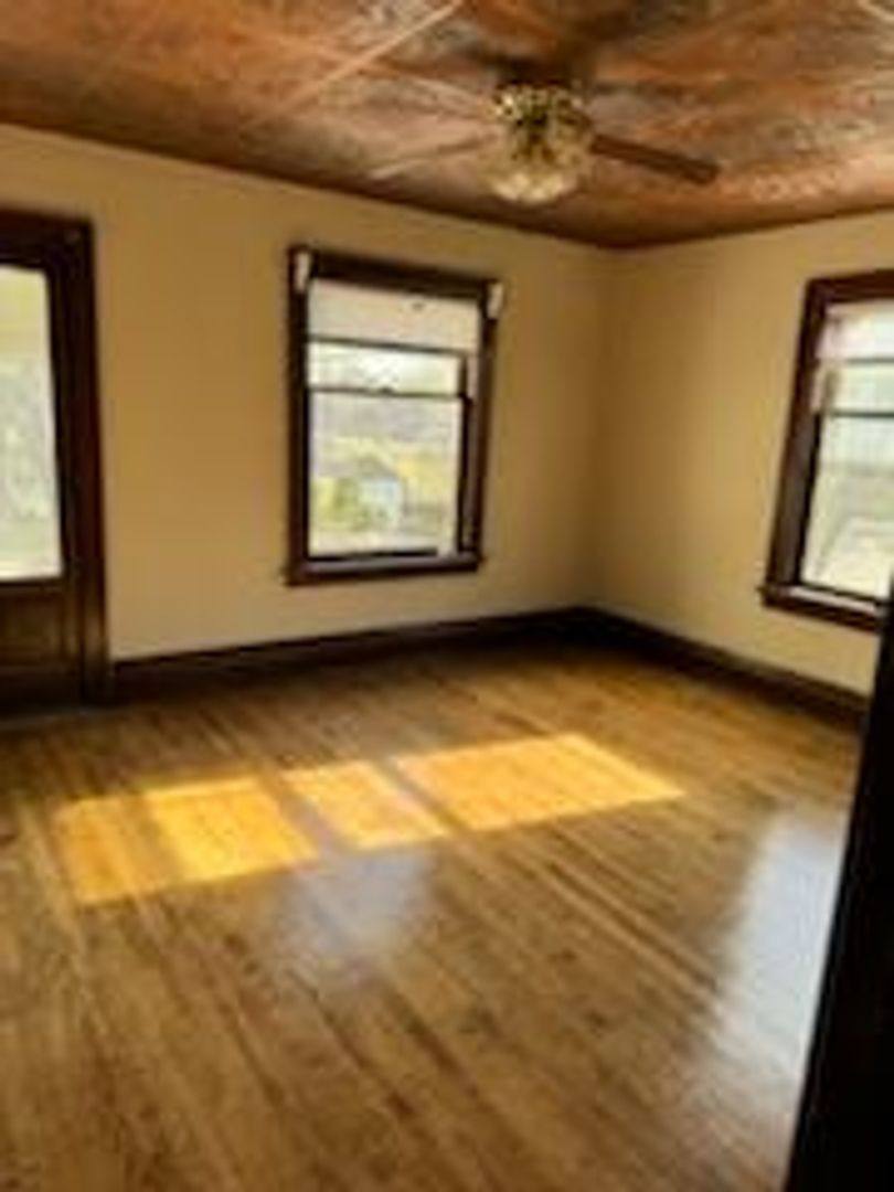 Apartment for rent at 816 King St, La Crosse, WI 54601