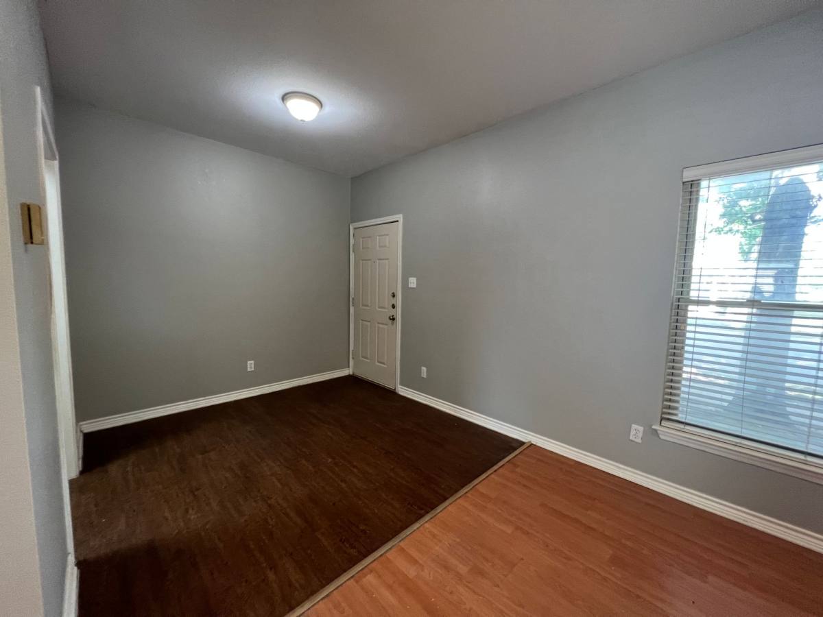 Apartment for rent at 631 Texas St, Denton, TX 76201