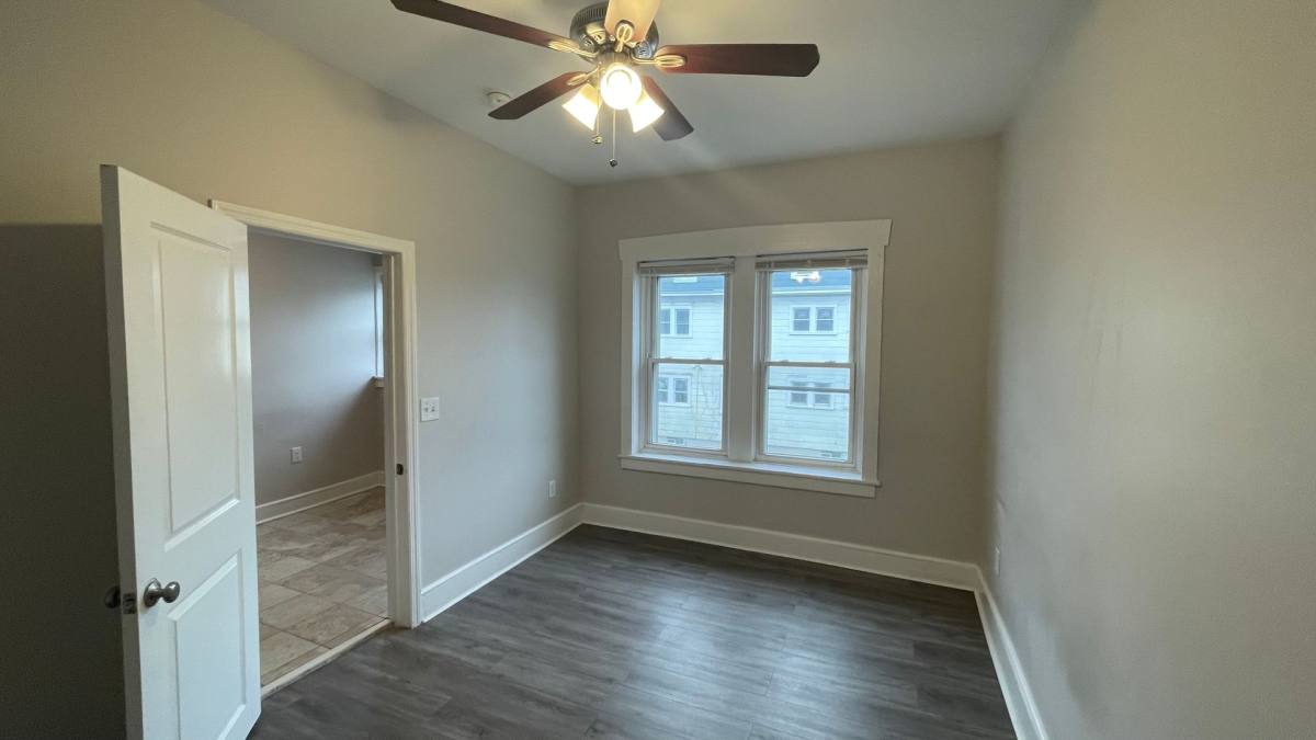 Apartment for rent at 1025 Collings Ave, Oaklyn, NJ 08107