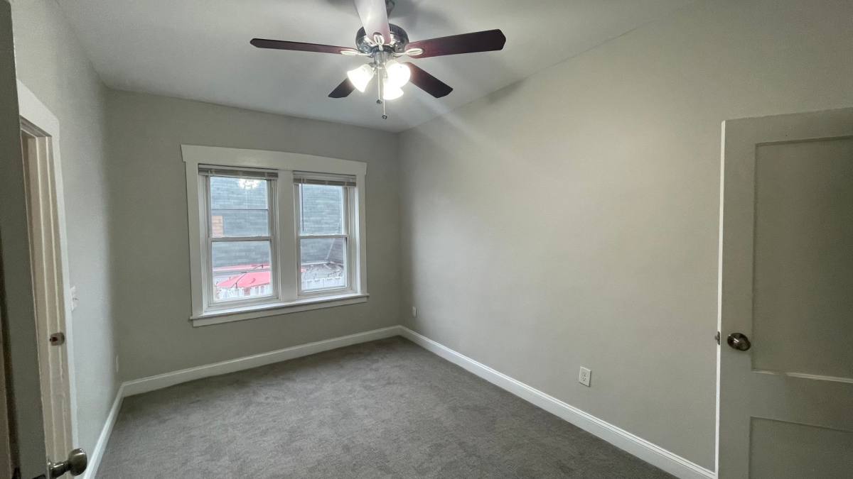 Apartment for rent at 1025 Collings Ave, Oaklyn, NJ 08107