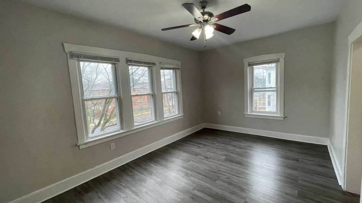 Apartment for rent at 1025 Collings Ave, Oaklyn, NJ 08107