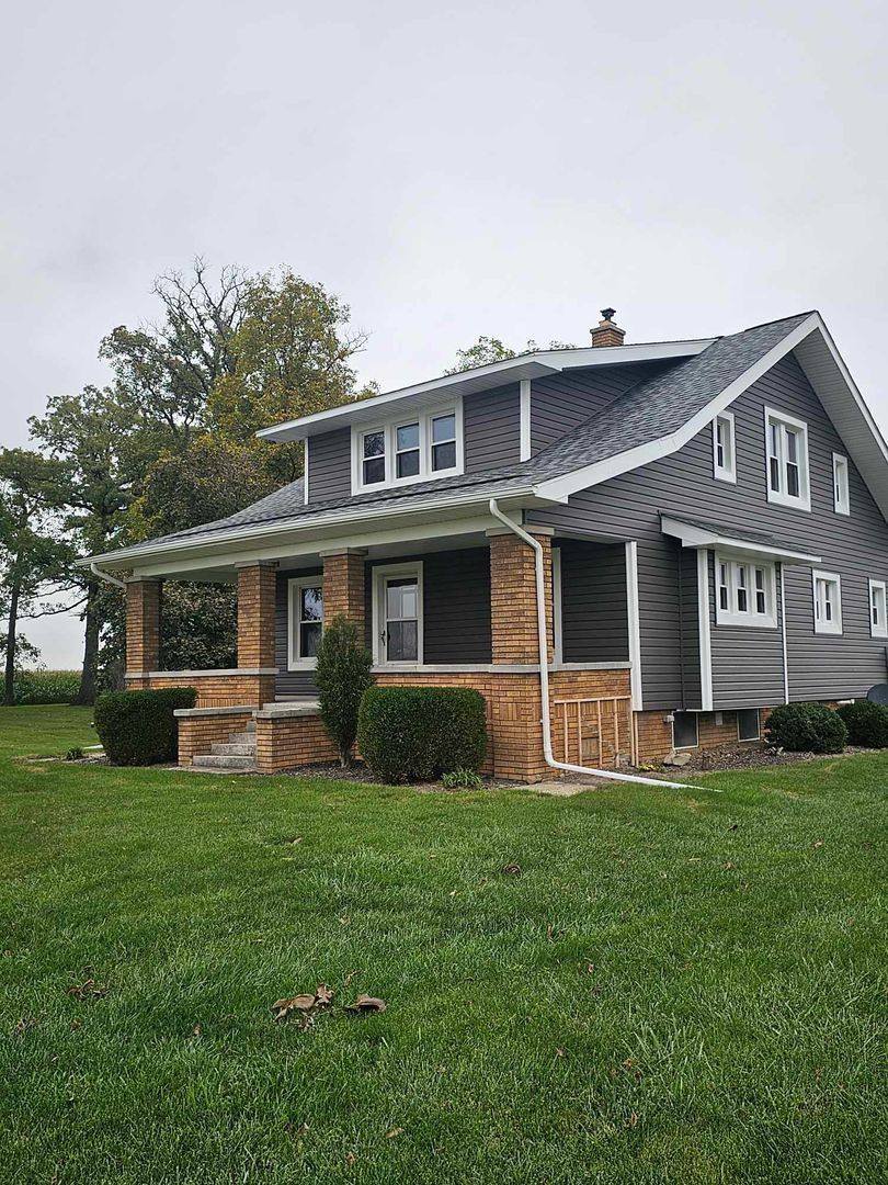 House for rent at 23090 Dixie Highway, Perrysburg, OH 43551