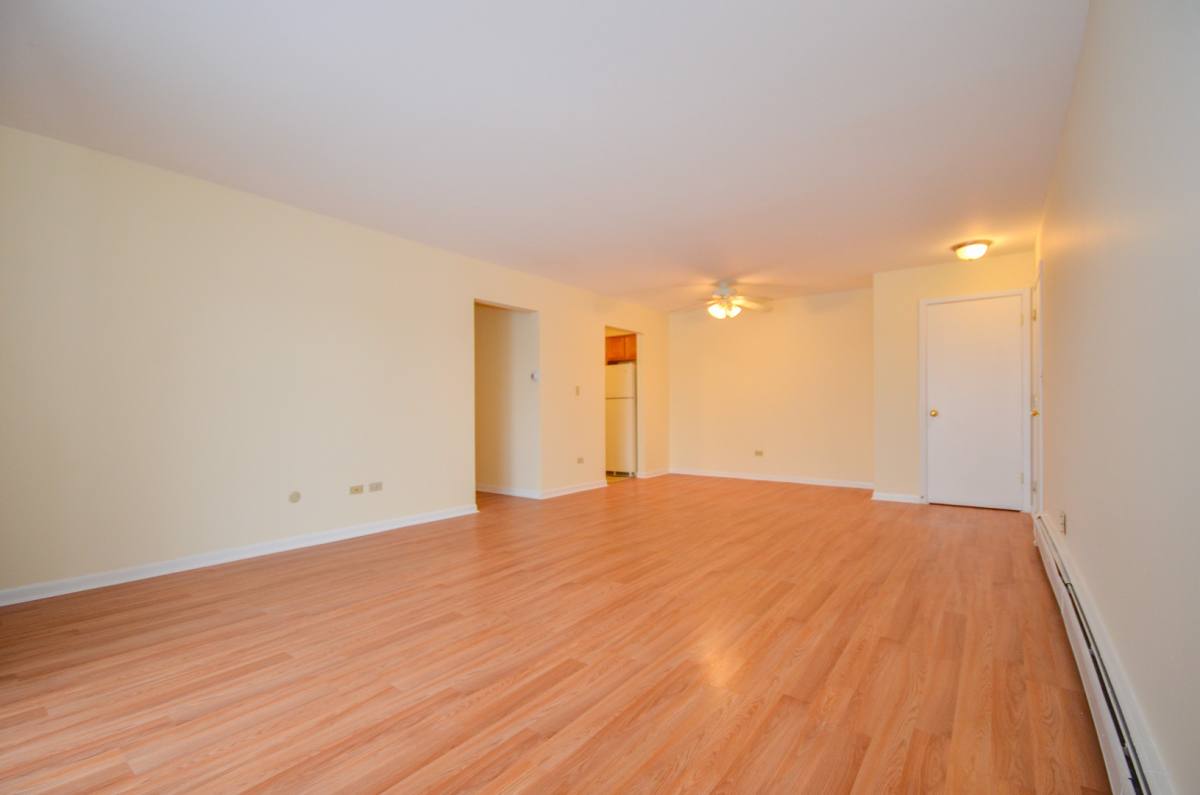 Apartment for rent at 535-569 Maple Ave, Lisle, IL 60532