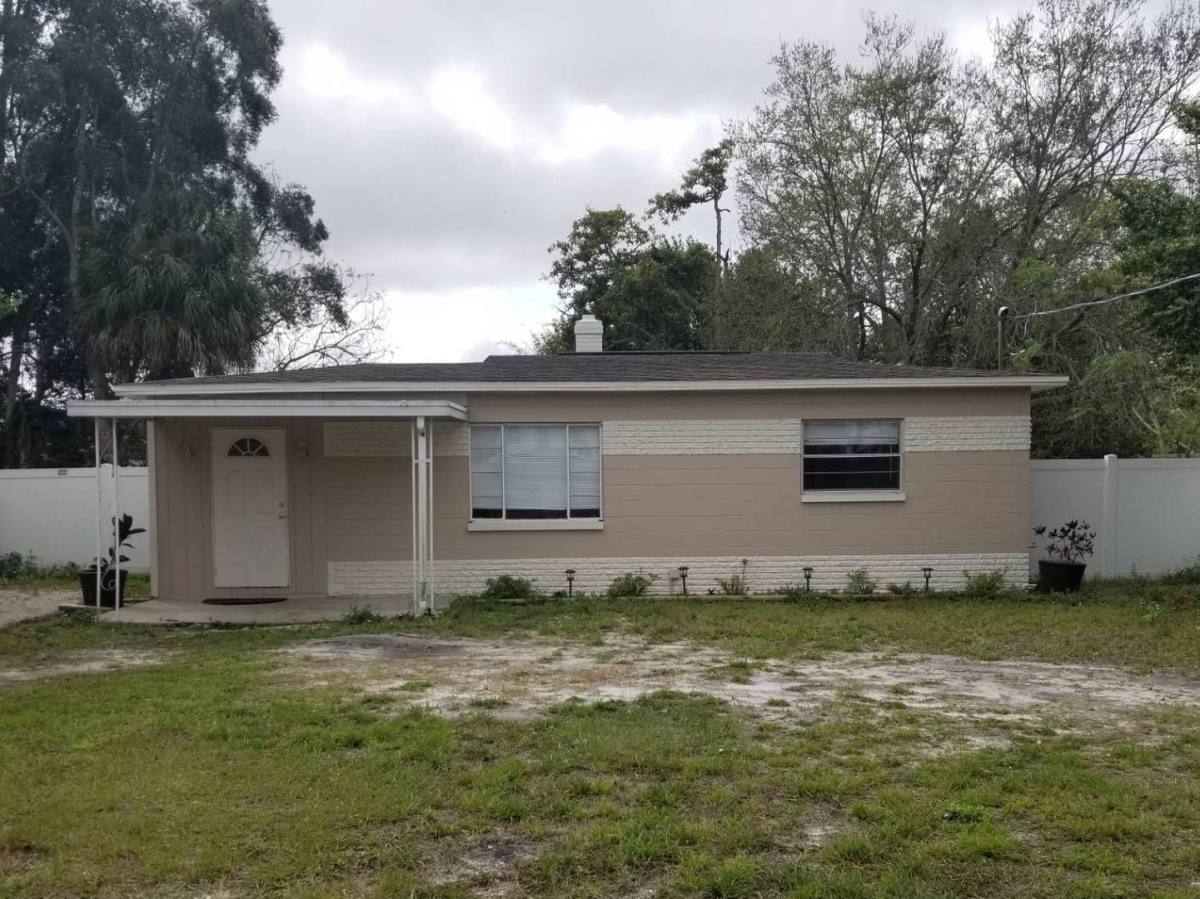 House for rent at 3608 W Rogers Ave, Tampa, FL 33611