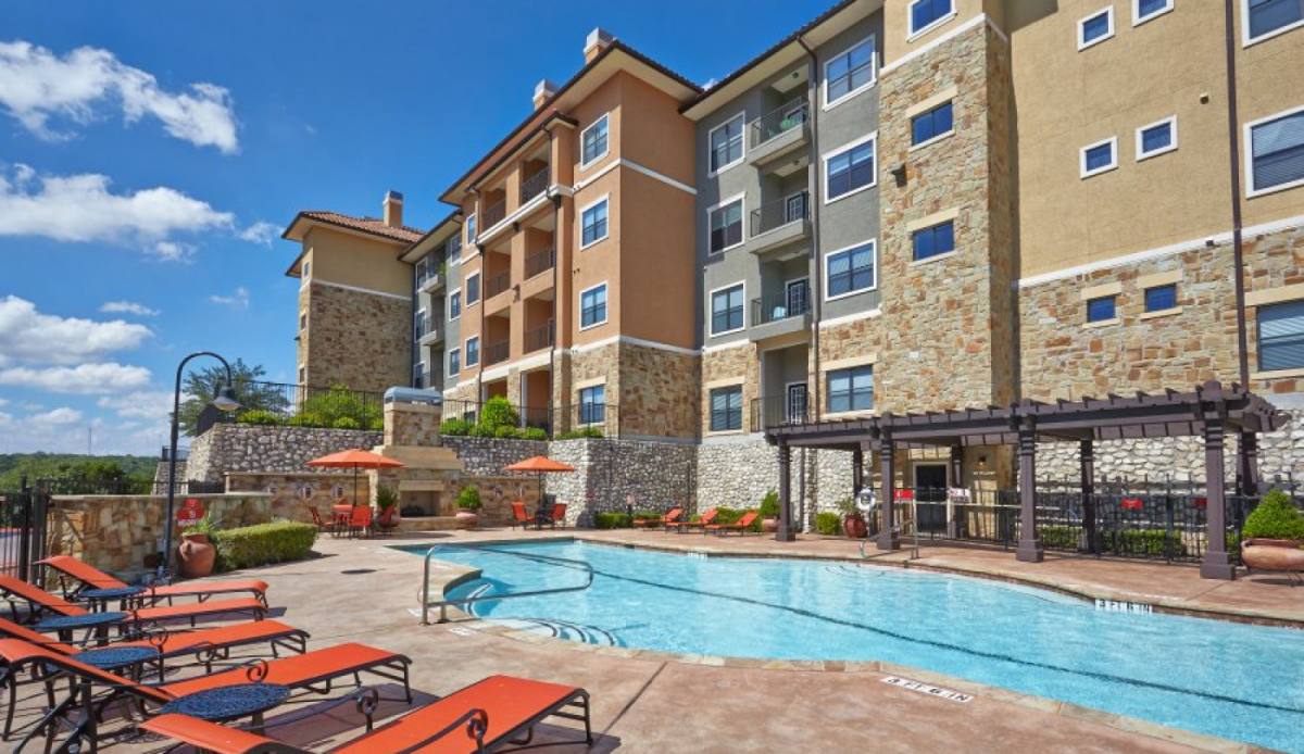 Apartment for rent at 7202 Ranch Rd, Austin, TX 78730