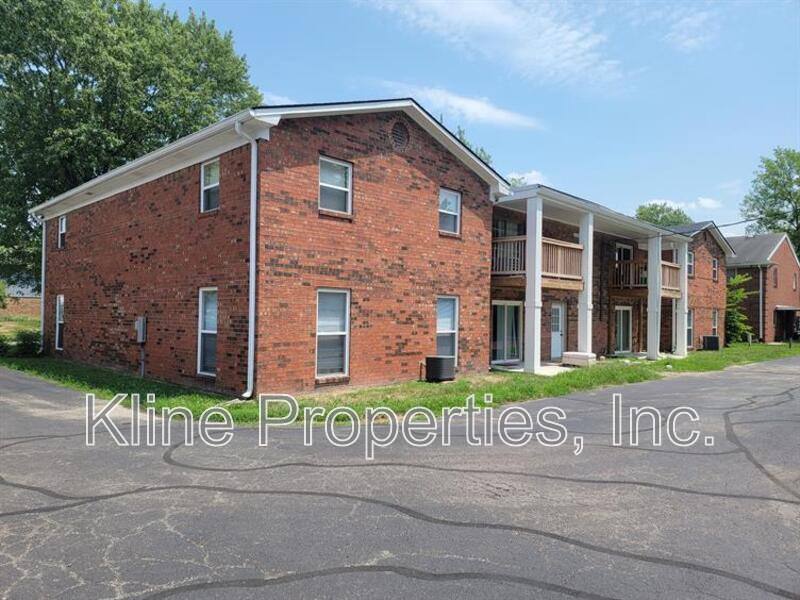 Apartment for rent at 640 Wooddale Terrace #1014, Greenwood, IN 46142