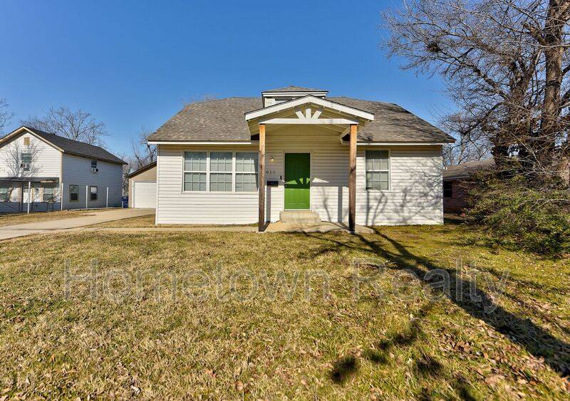 House for rent at 2011 NW 26th St, Oklahoma City, OK 73106