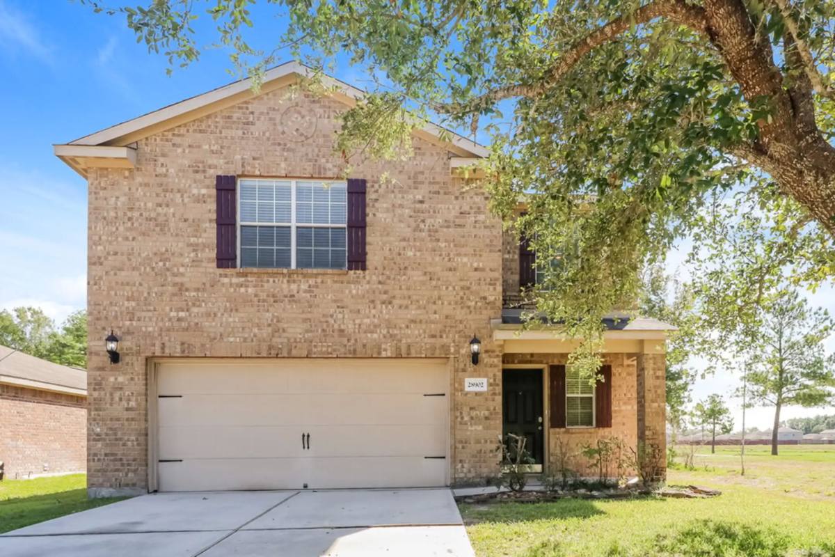 28902 Rio Grande River Dr, Spring, TX 77386