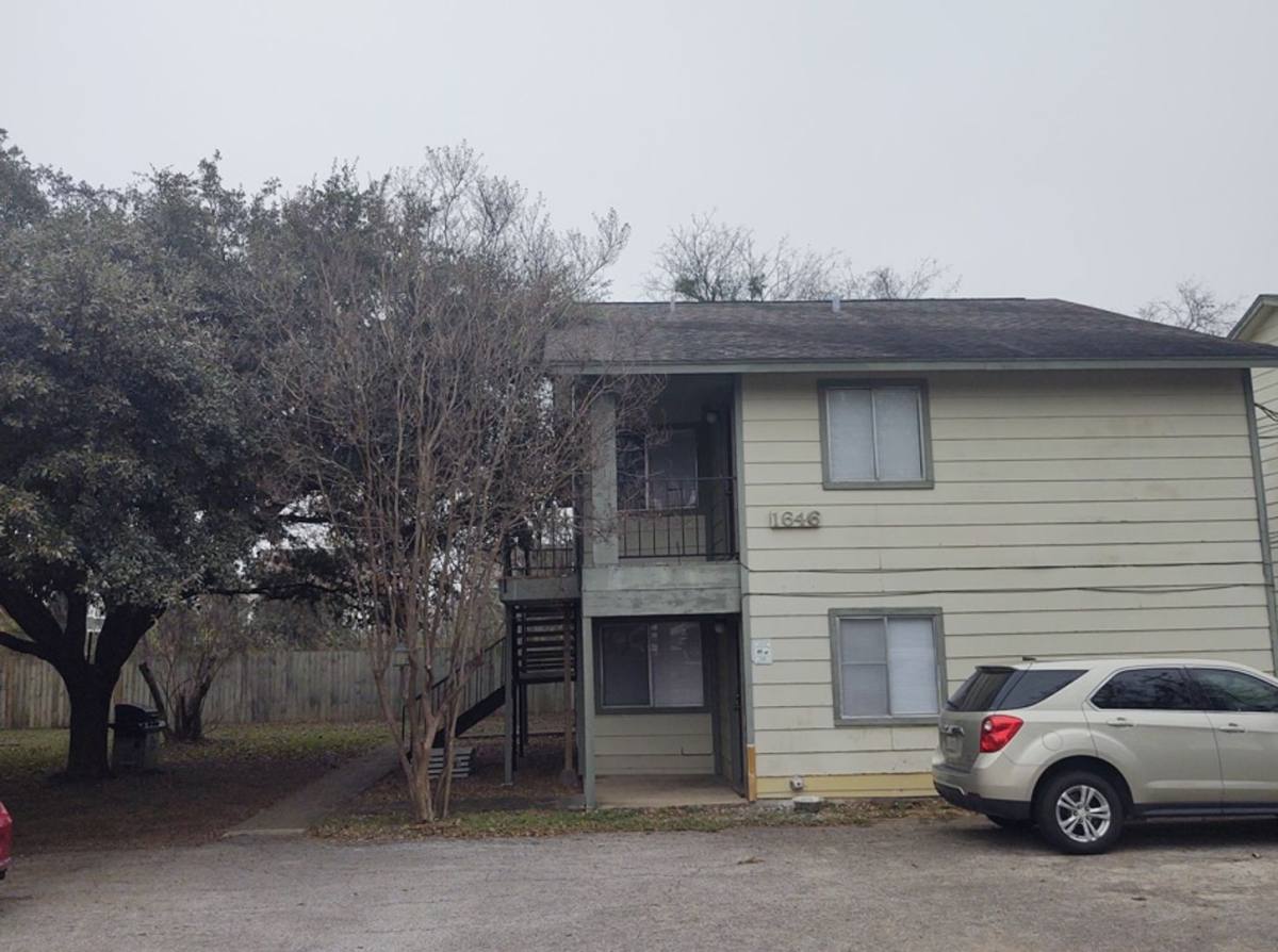 Apartment for rent at 1646 Post Rd, San Marcos, TX 78666