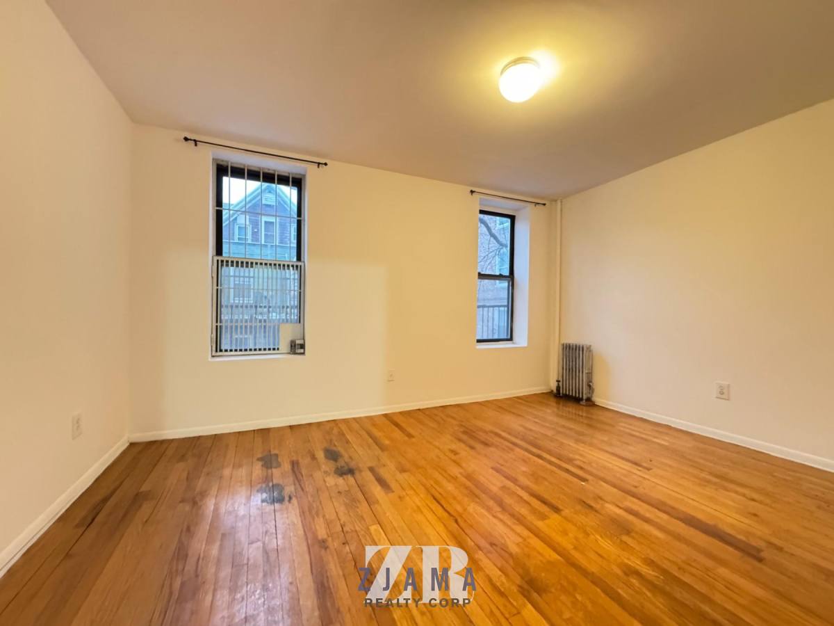Apartment for rent at 392 E 4th St #3A, Brooklyn, NY 11218