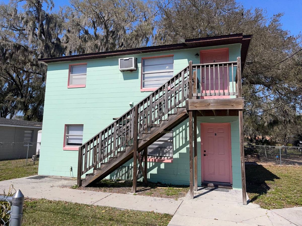 Townhouse for rent at 802 Warren St #A, Plant City, FL 33563