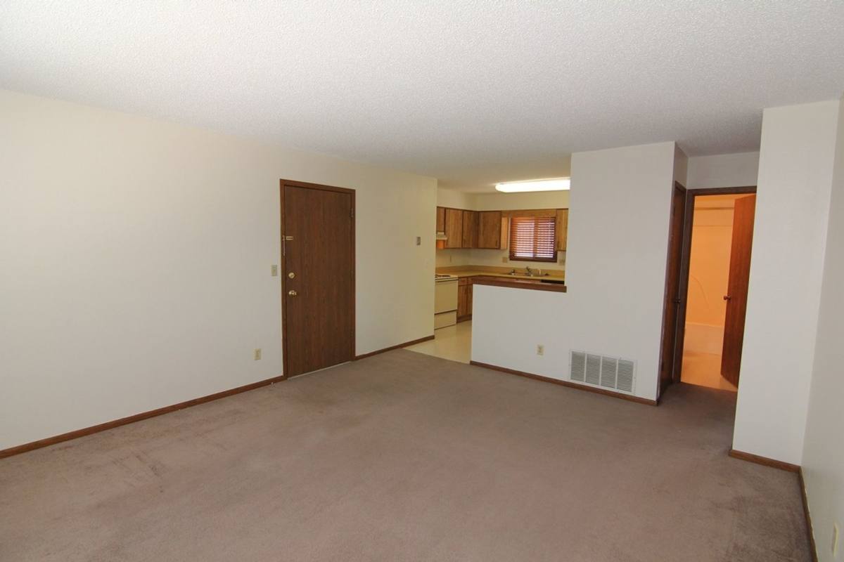Apartment for rent at 967 Boston Way, Coralville, IA 52241