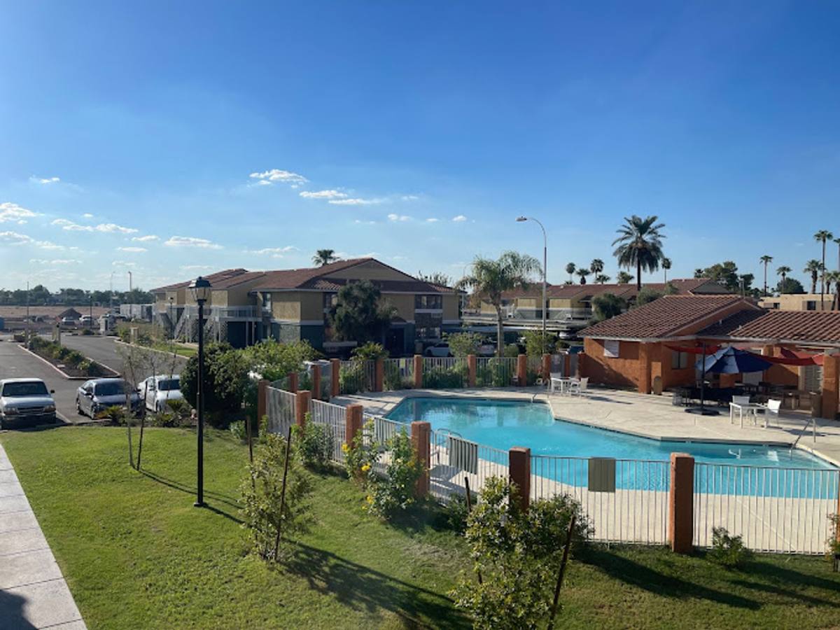 Apartment for rent at 1225 N 40th St, Phoenix, AZ 85008