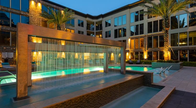 Apartment for rent at 1410 Texas Ave, Houston, TX 77002