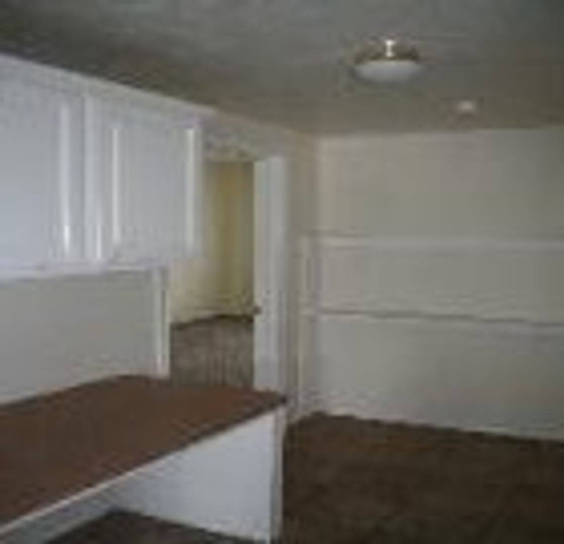 Apartment for rent at 2455 Montgomery Rd, Huntsville, TX 77340