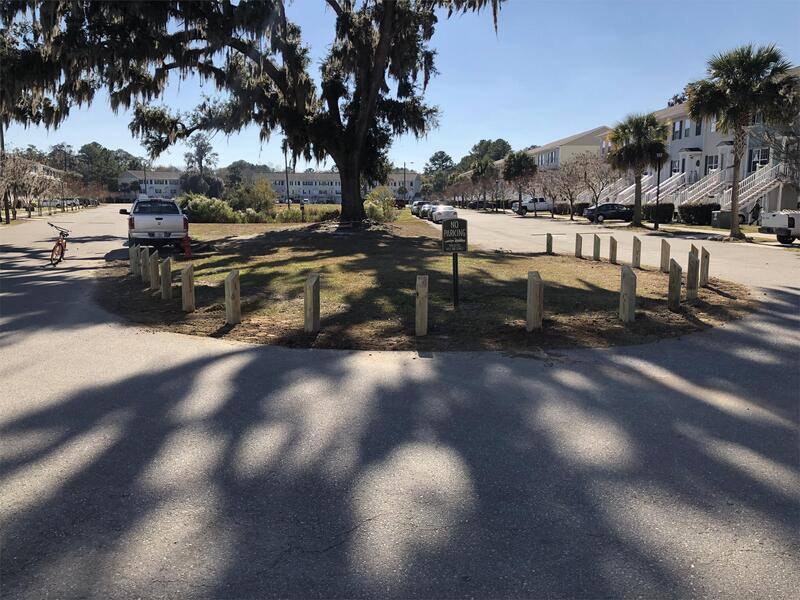 Townhouse for rent at 375 Laurel Oak Lane, Savannah, GA 31404