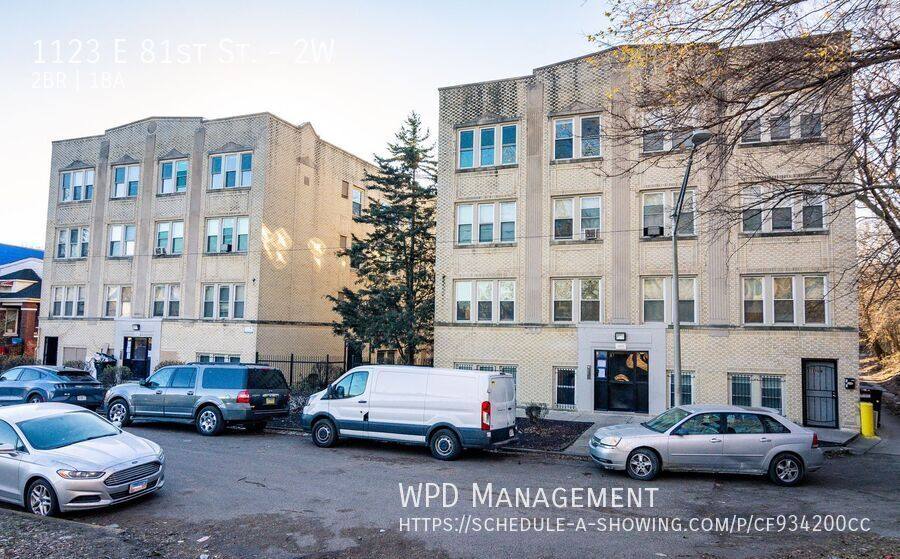 Apartment for rent at 1123 E 81st St #2W, Chicago, IL 60619