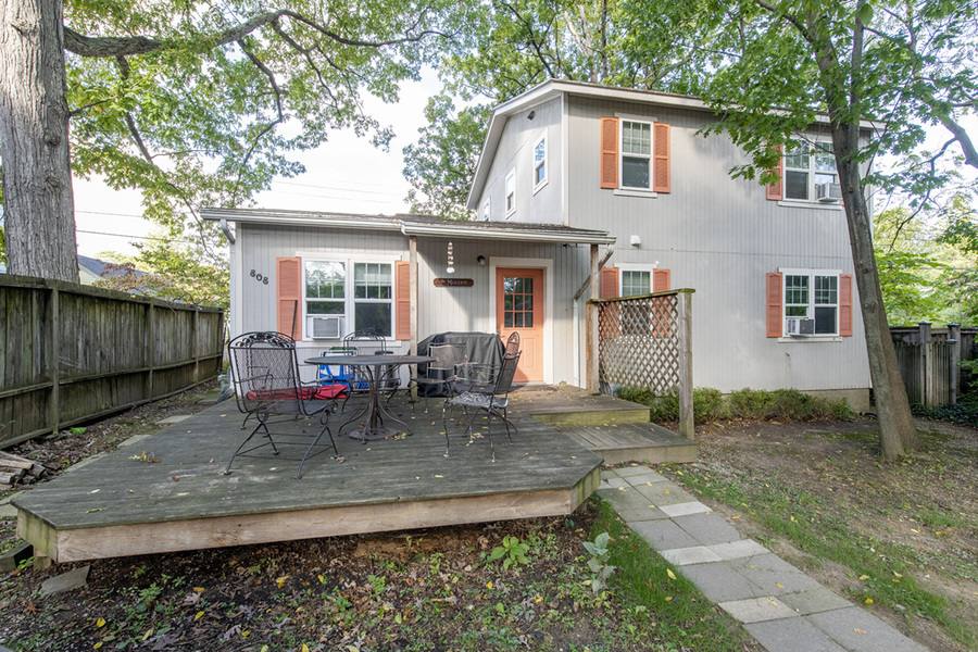 Apartment for rent at 808 Hutchins, Ann Arbor, MI 48103