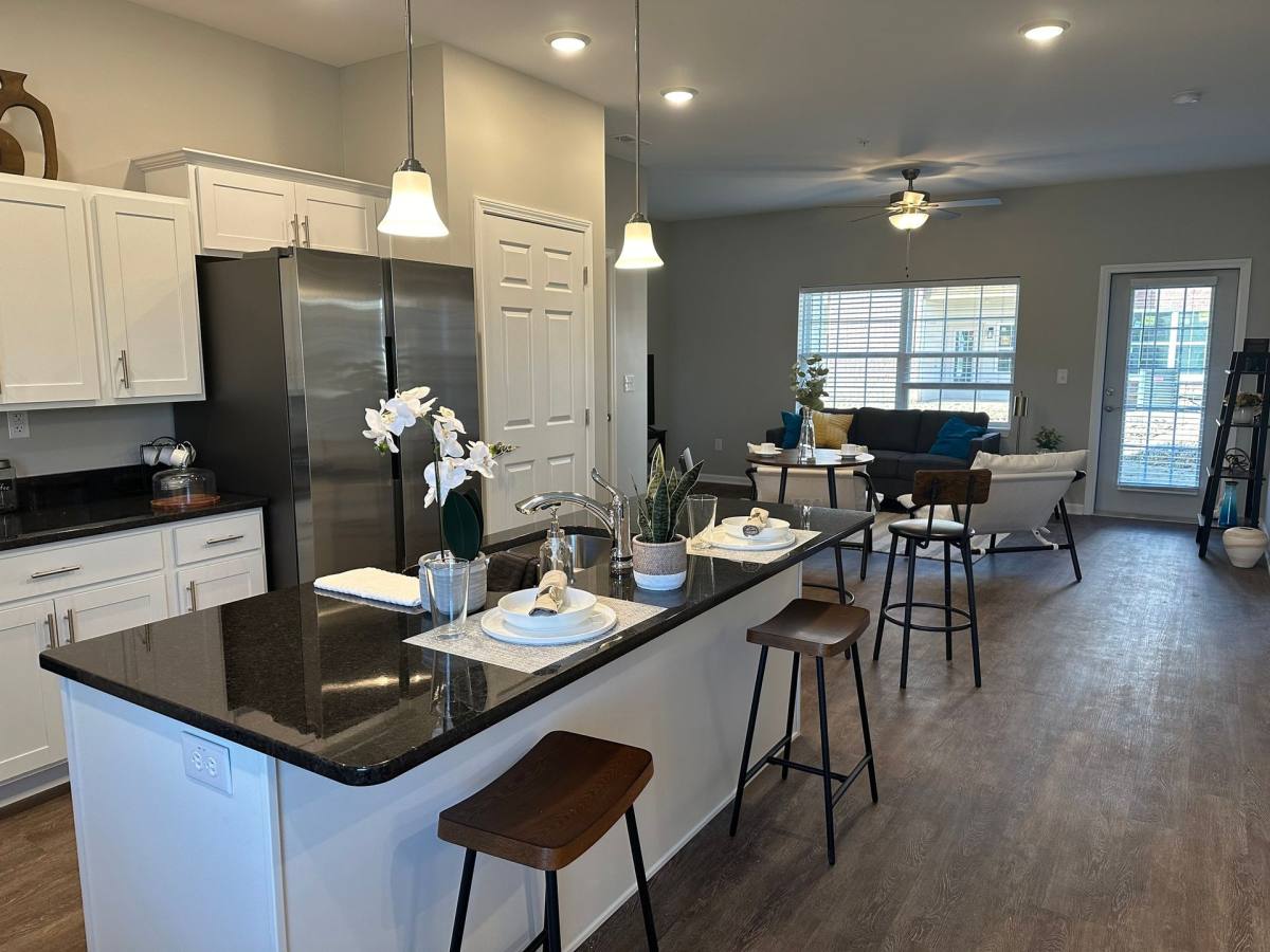 Apartment for rent at 629 S Second Ave, Princeton, IN 47670