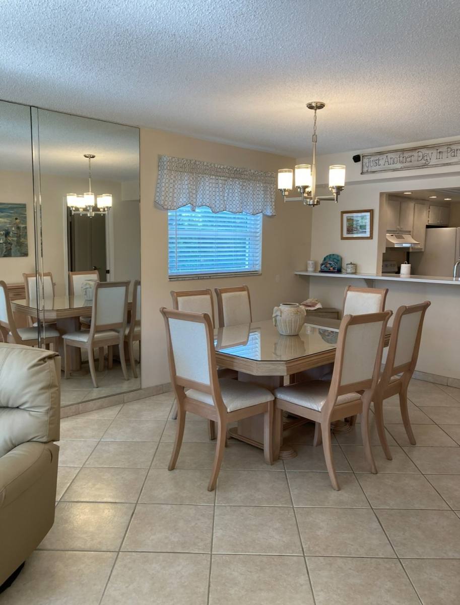 Apartment for rent at 3150 Binnacle Dr, Naples, FL 34103