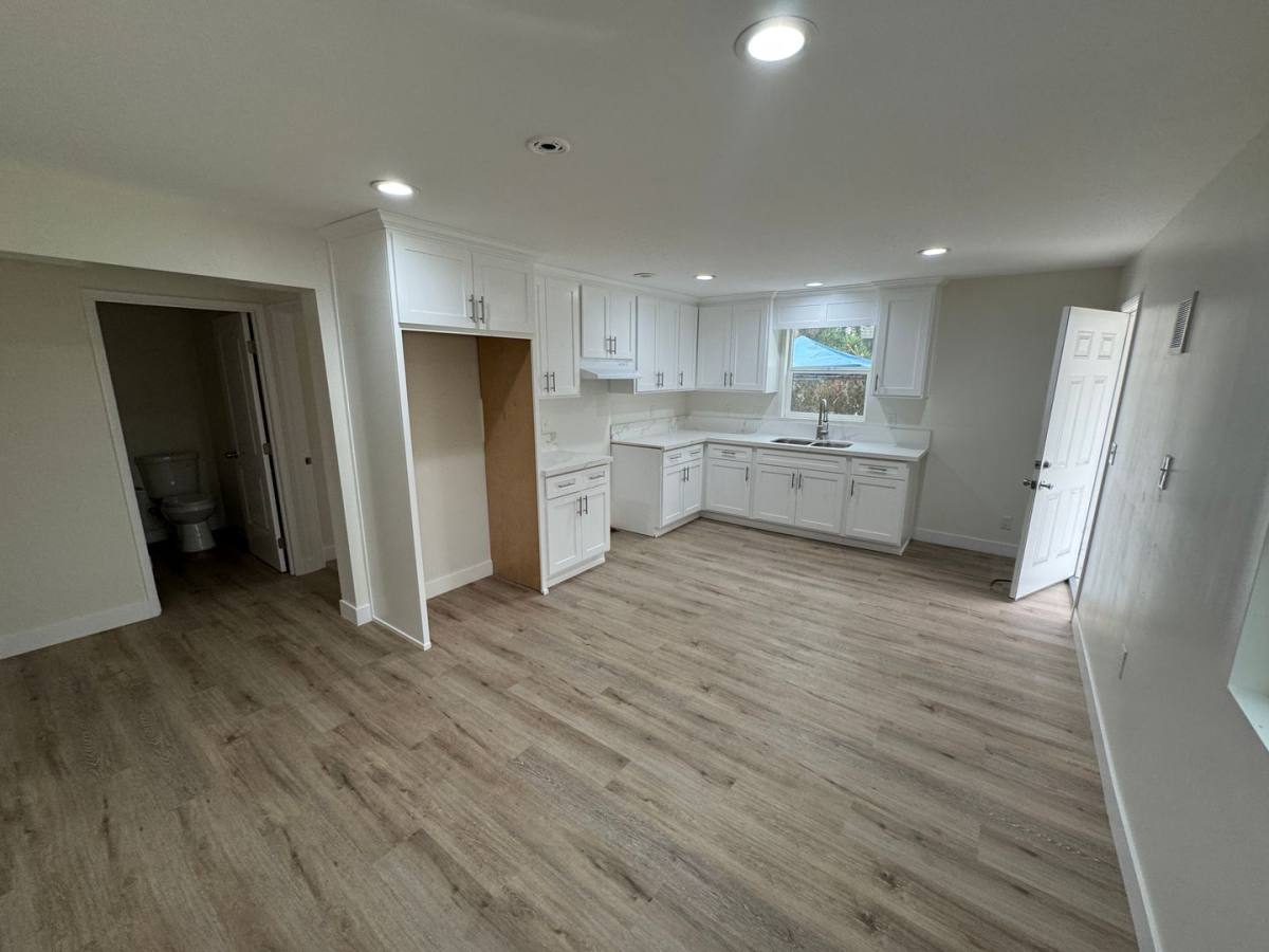 Apartment for rent at 1440 E 48th Place, Los Angeles, CA 90011