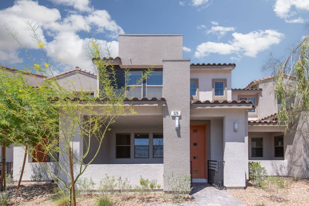 Townhouse for rent at 526 Sonoma Range St, Las Vegas, NV 89138