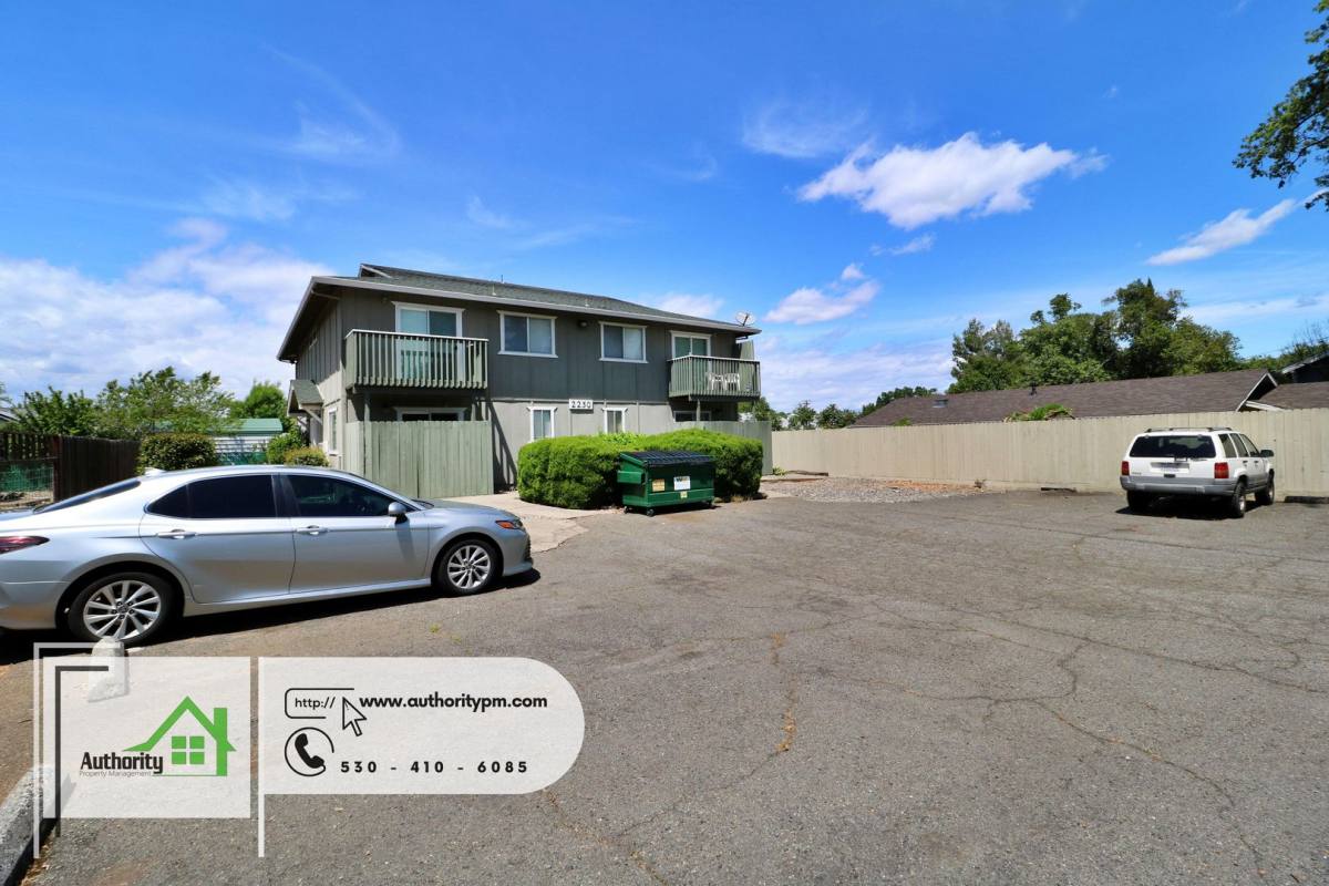 Townhouse for rent at 2230 Howard St, Anderson, CA 96007