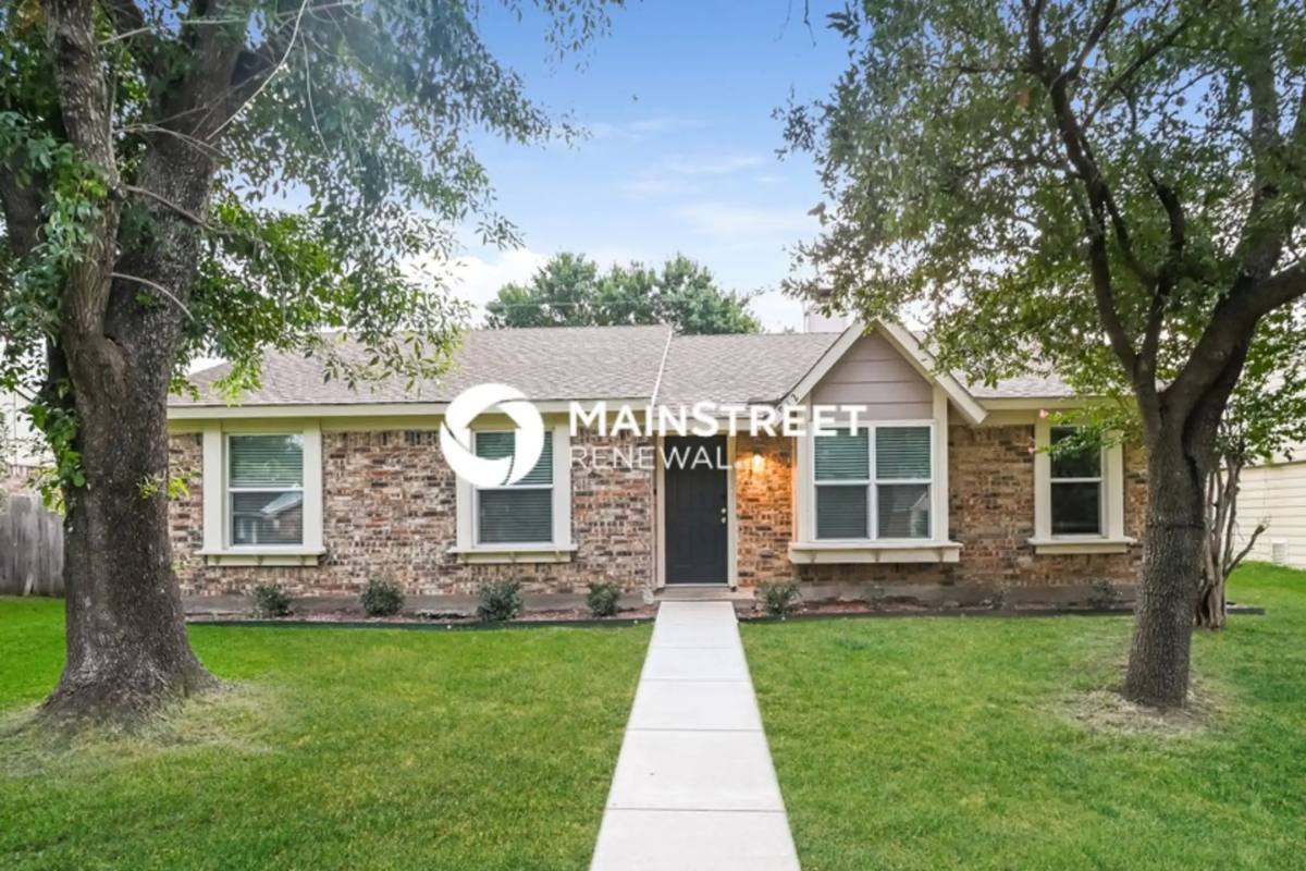 House for rent at 912 Carom Way, Dallas, TX 75217